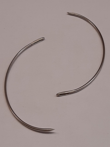 Needle curved - Ø 4,2 cm