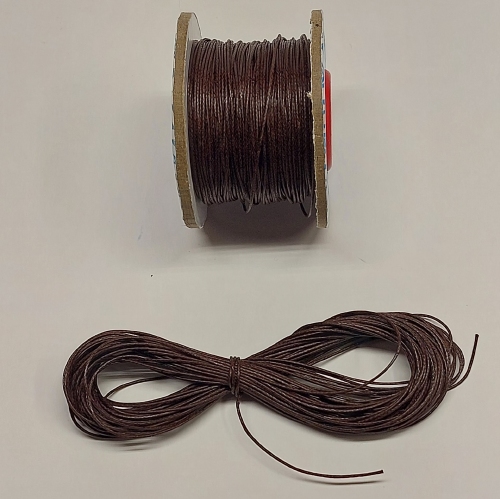 Braided and waxed cord  0,4 mm - dark brown