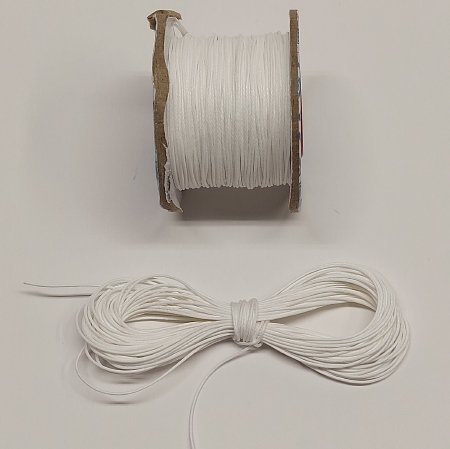 Braided and waxed cord  0,4 mm - white