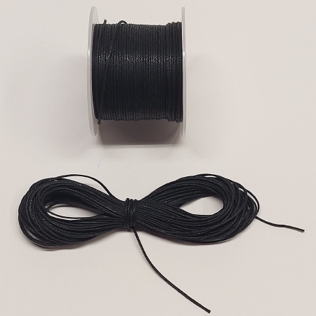 Braided and waxed cord 1 mm - black